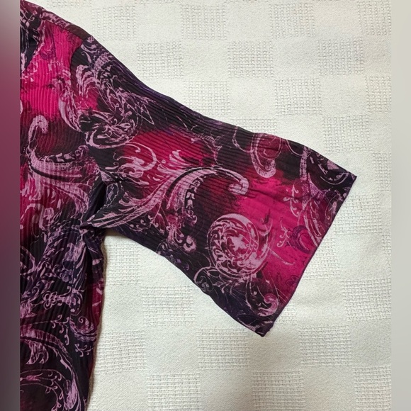 Just My Size Vibrant Pink and Purple Blouse - Picture 7 of 10